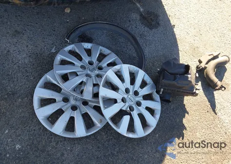 2017 Nissan Sentra Sv z USA, uszkodzony, nr VIN 3N1AB7AP8HL721588